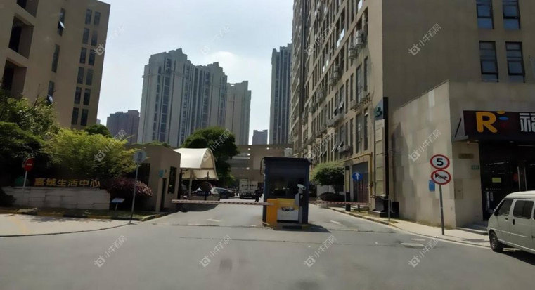 上海绿地卡米公社实景图 上海绿地卡米公社实景图