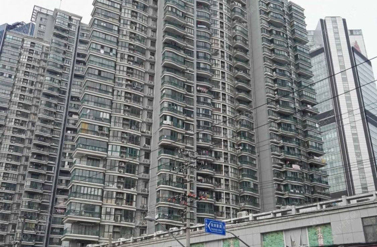 上海滨江名人苑二手房实景图 上海滨江名人苑二手房实景图