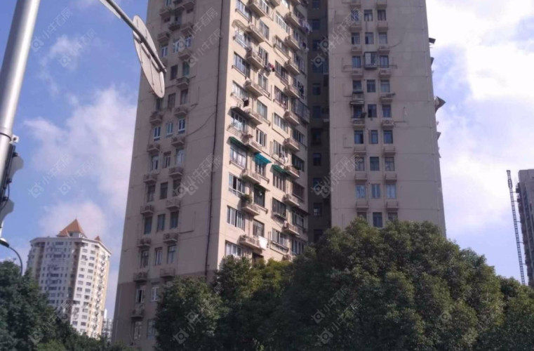 上海春江大楼二手房实景图