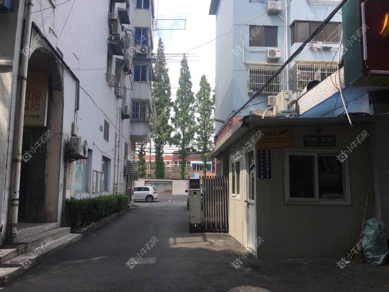 上海民主东街170弄实景图 上海民主东街170弄实景图