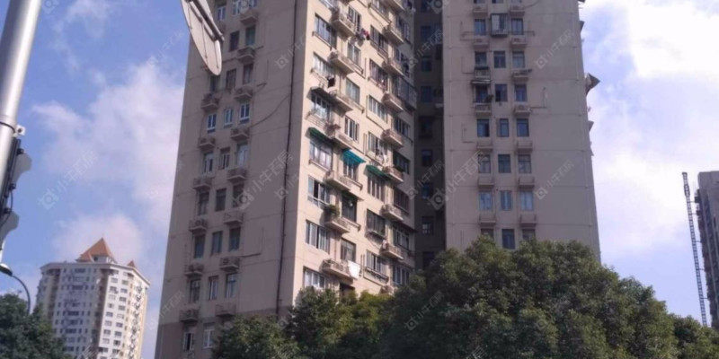 上海春江大楼二手房 小户型低门槛值不值得买