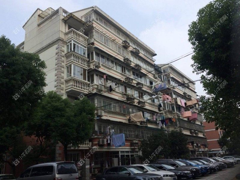 上海德园路328弄二手房怎么样，老社区自住成本分析