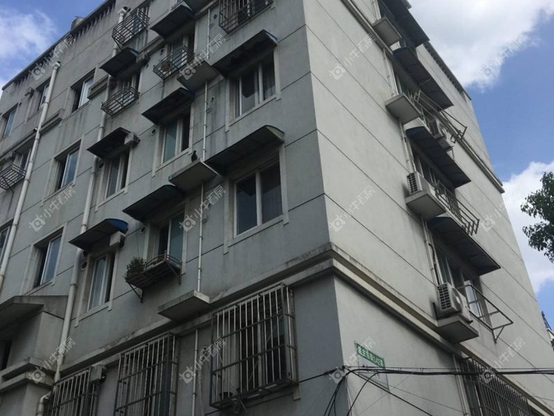上海民主东街142弄二手房怎么样，老房自住怎么核
