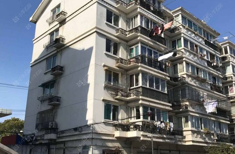 上海德华路425弄实景图 上海德华路425弄实景图